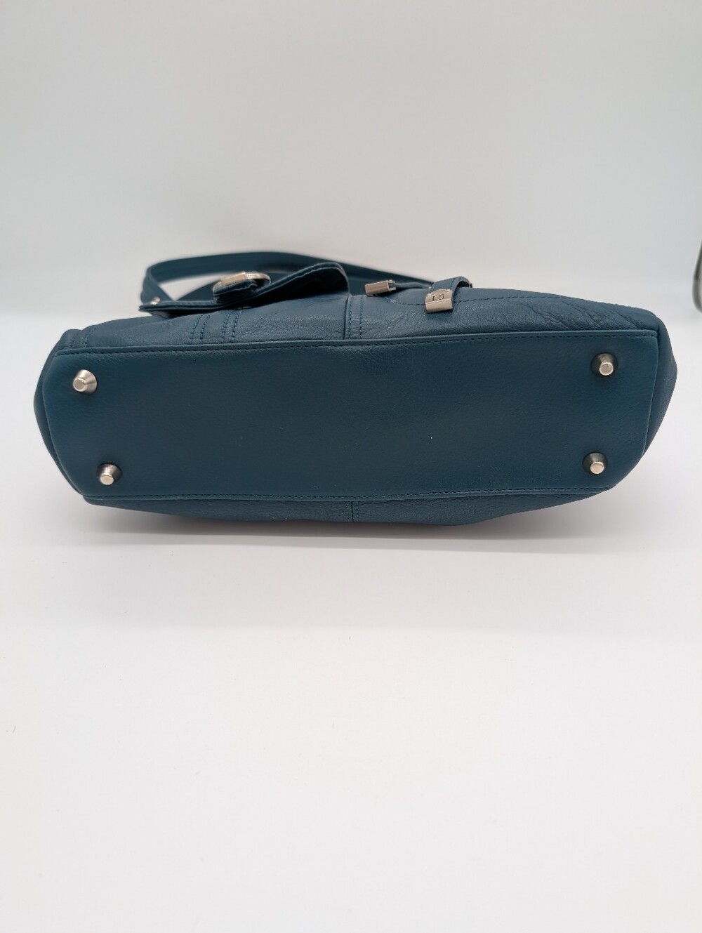 Stone Mountain Genuine Leather Shoulder Bag Purse Multiple Pockets Y2K - Picture 3 of 12